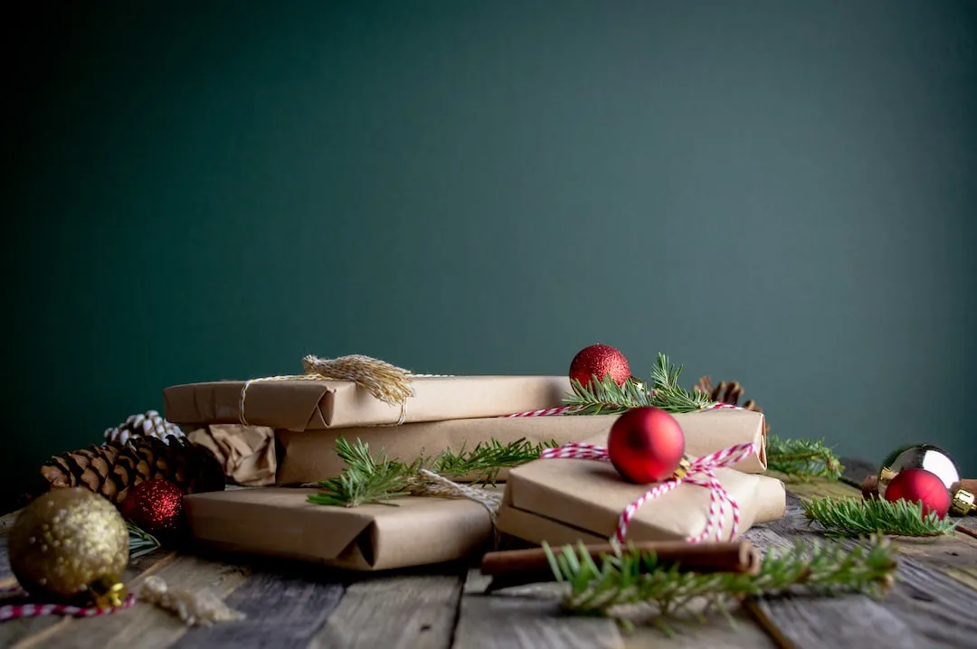 Cómo hacer un abeto de Navidad con aros de madera